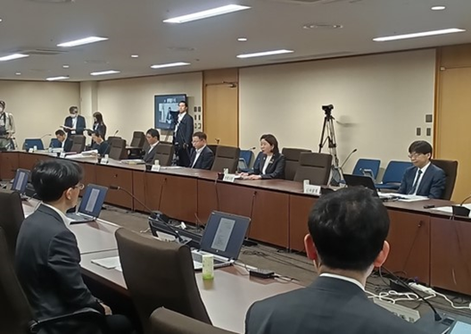 写真:会議の様子